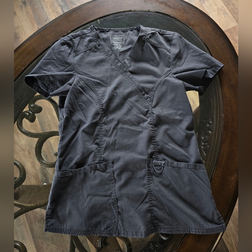 Scrubs top